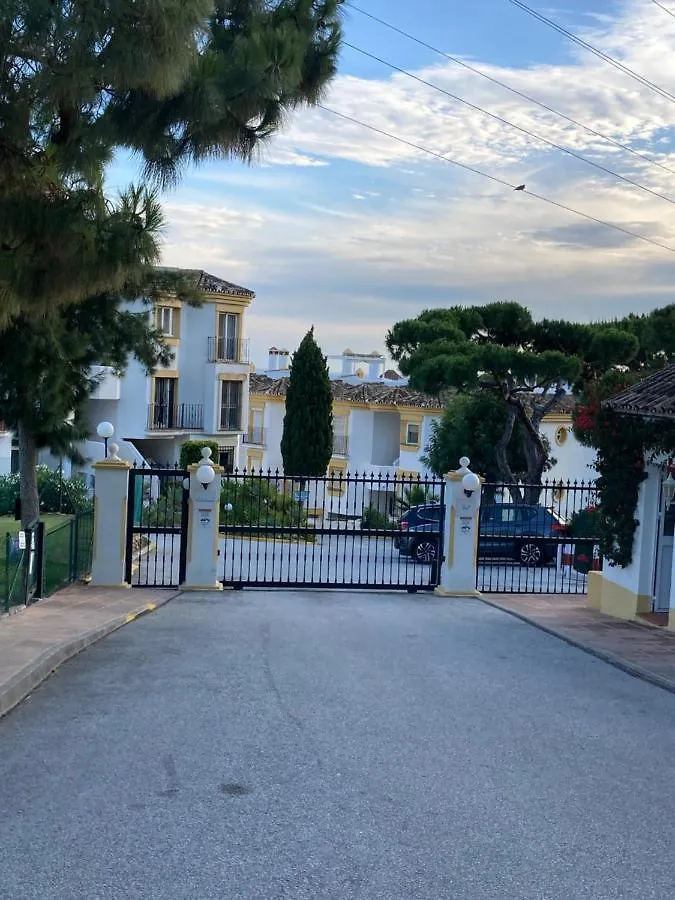 Casa Julia, Calahonda Golf Apartment Sitio de Calahonda