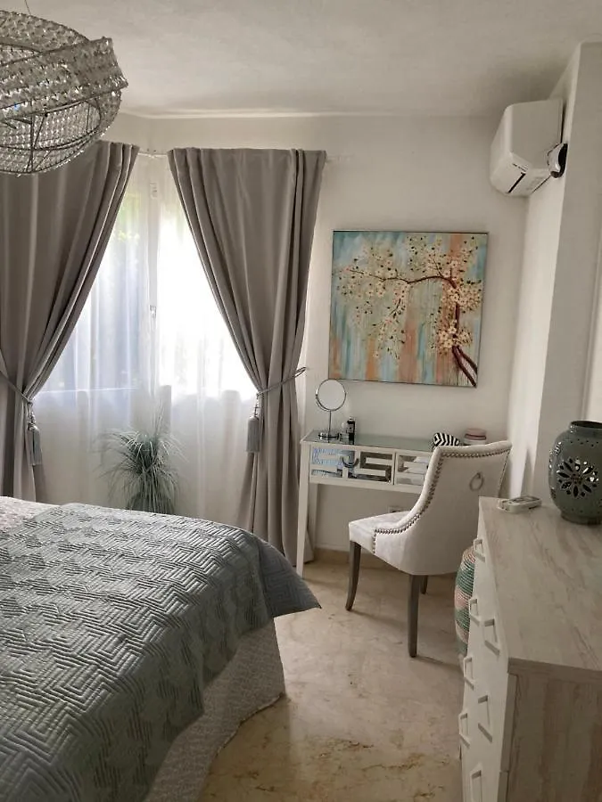 Casa Julia, Calahonda Golf Apartment Sitio de Calahonda