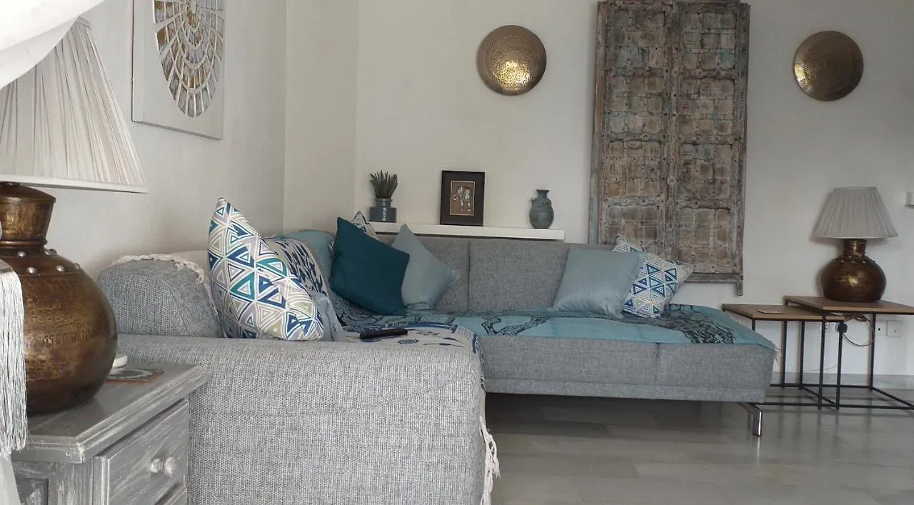 Casa Julia, Calahonda Golf Apartment Sitio de Calahonda